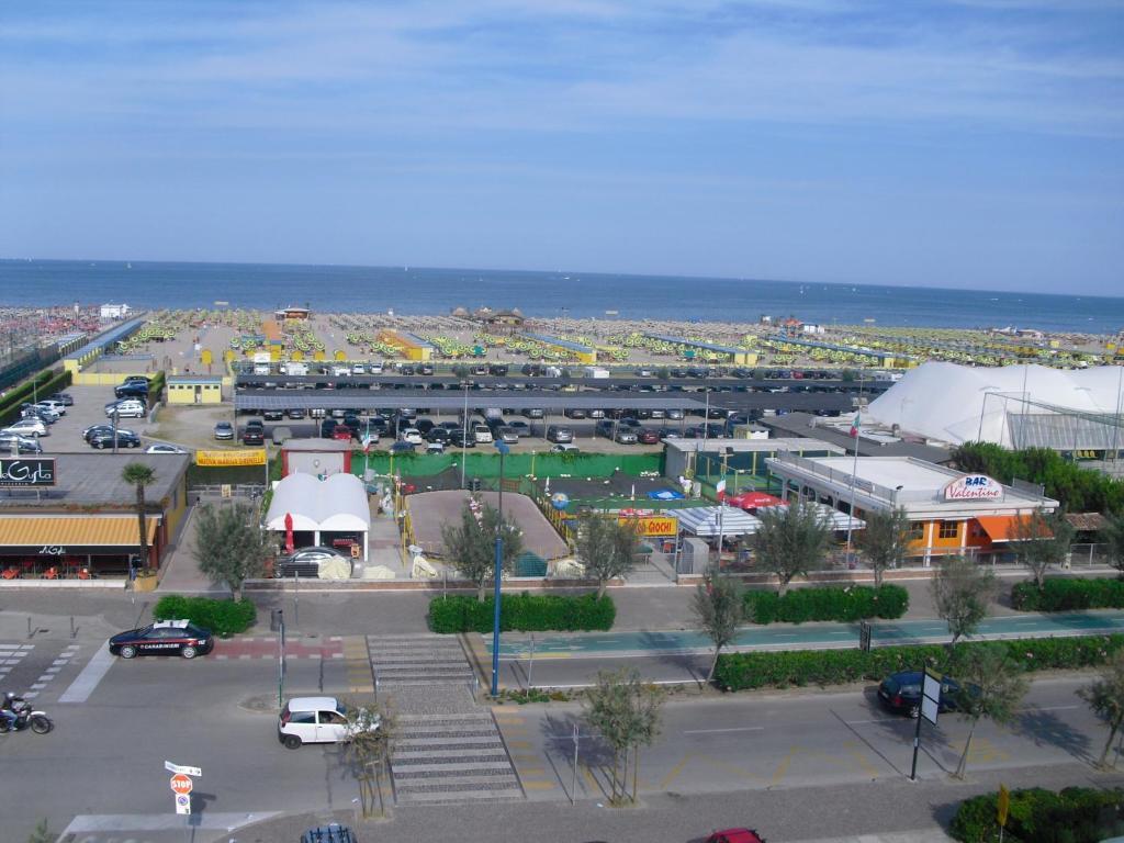 Hotel Metropol Sottomarina Exteriör bild
