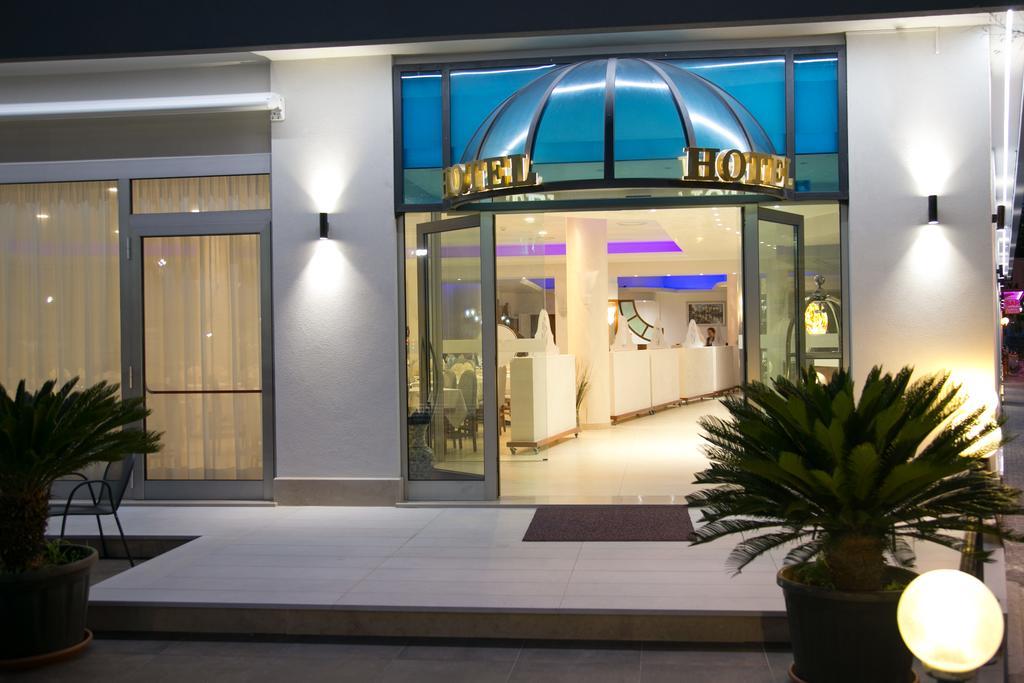Hotel Metropol Sottomarina Exteriör bild
