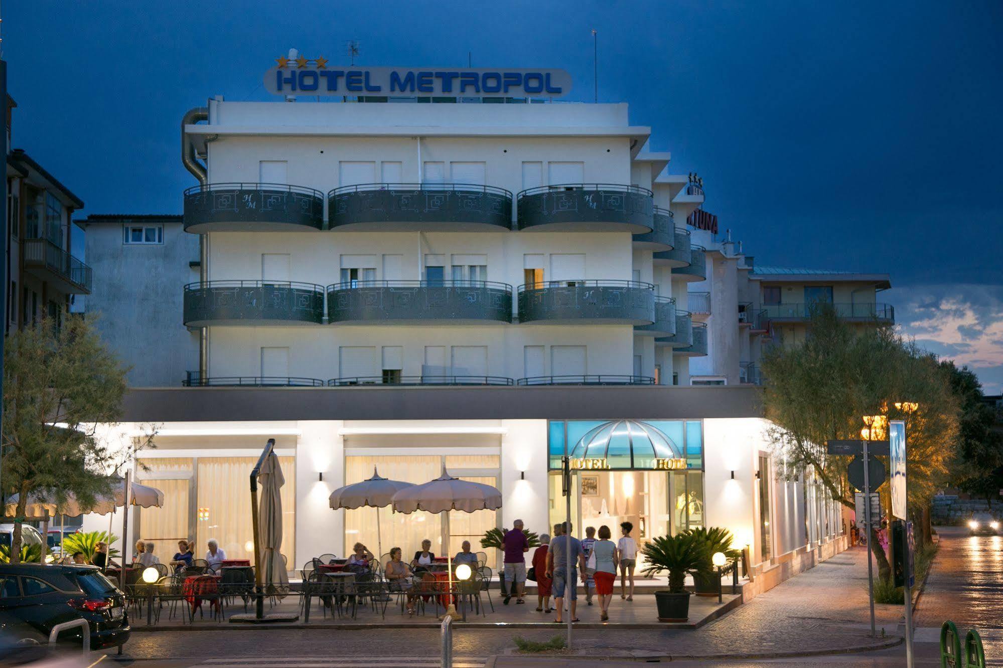 Hotel Metropol Sottomarina Exteriör bild